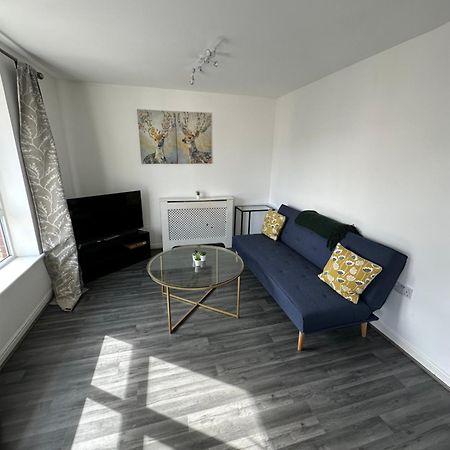 Suites By Rehoboth - Abbey Wood Station - London Zone 4 Екстериор снимка